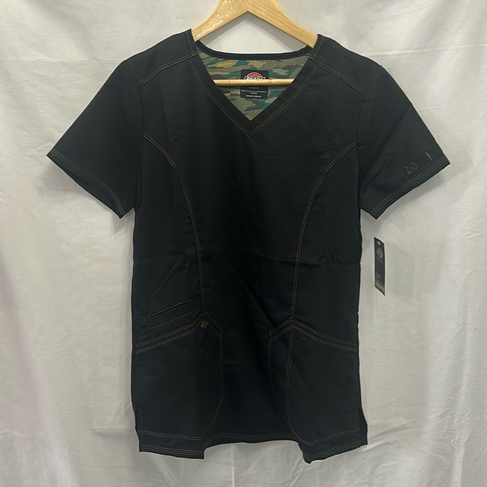 Women’s Scrubs